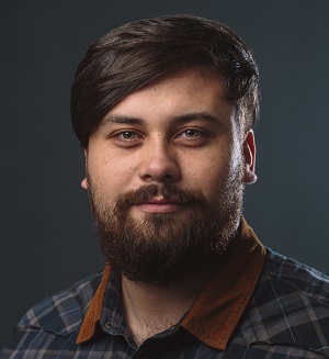 Дмитрий Карпов